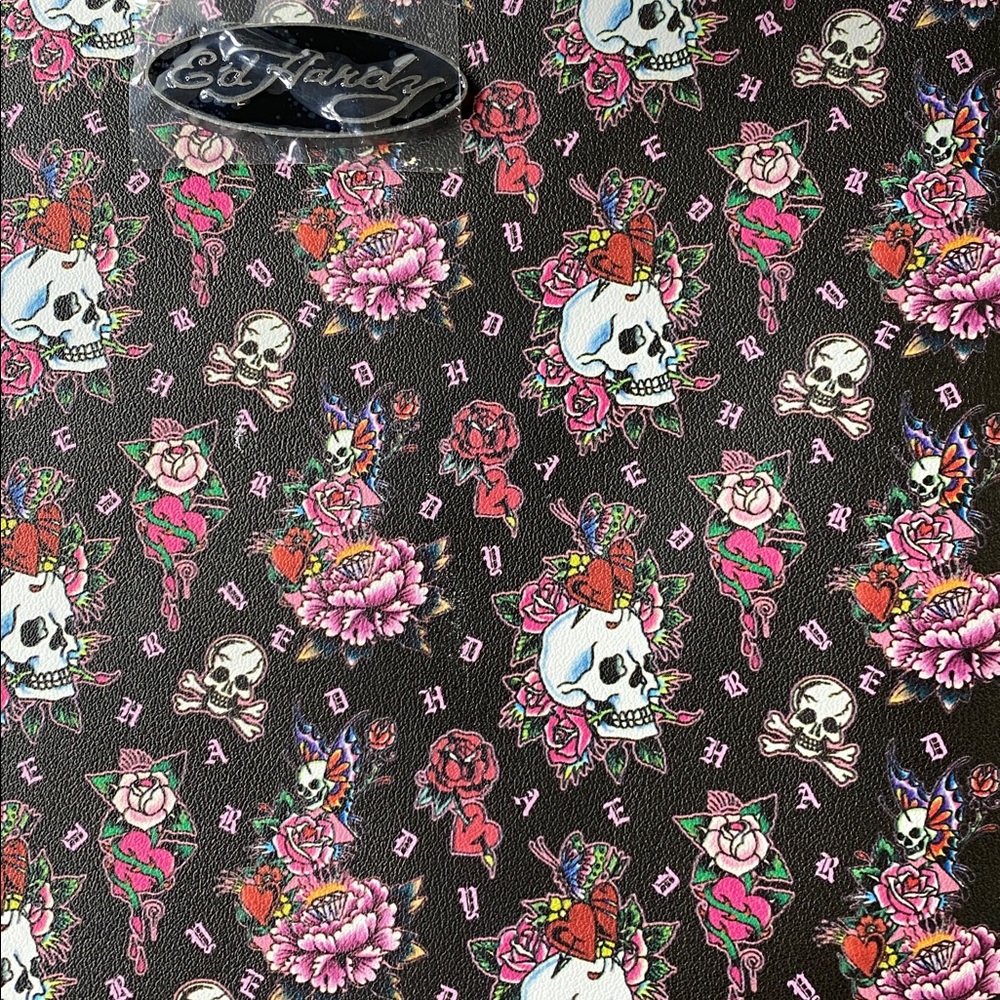 Ed Hardy clutch Wristlet - Picture 9 of 9